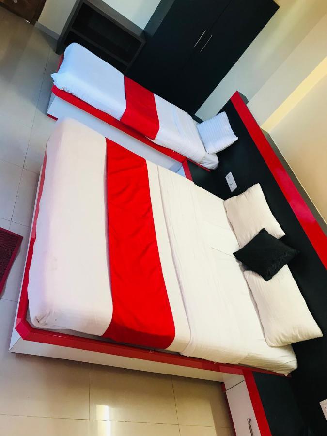 Staymaker Prakash International Gonikoppal Extérieur photo