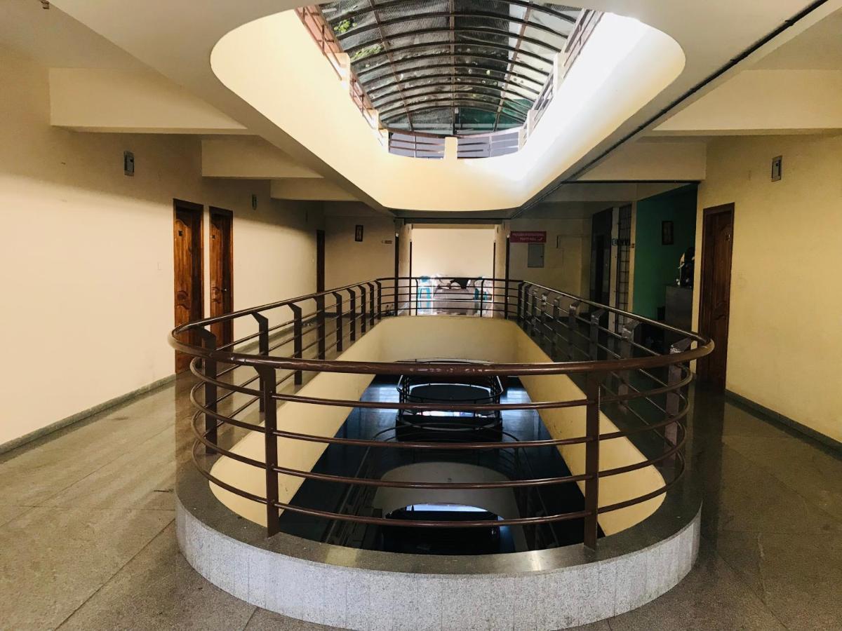 Staymaker Prakash International Gonikoppal Extérieur photo